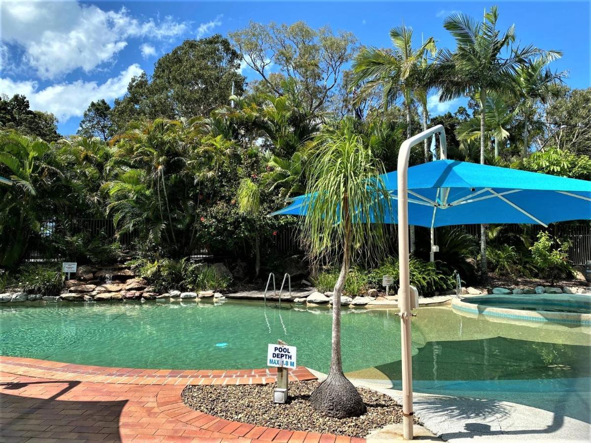 Riviera Resort Hervey Bay Exterior foto
